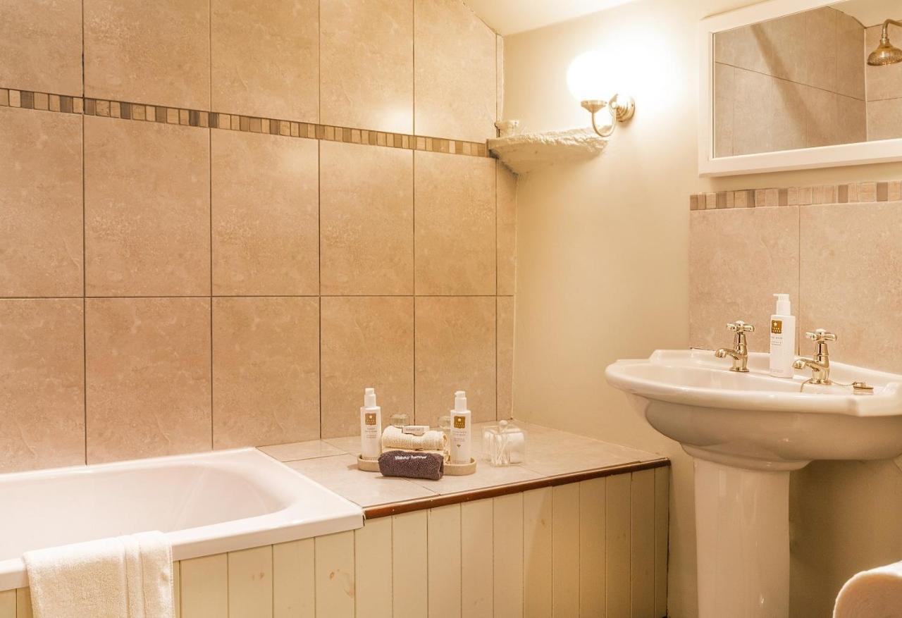 Waterwheel Guesthouse Ambleside Kültér fotó