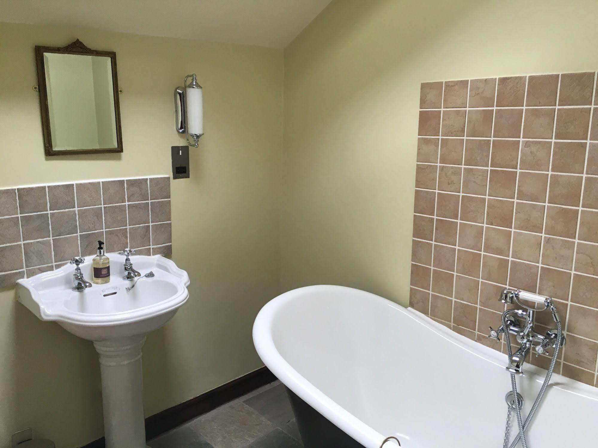 Waterwheel Guesthouse Ambleside Kültér fotó
