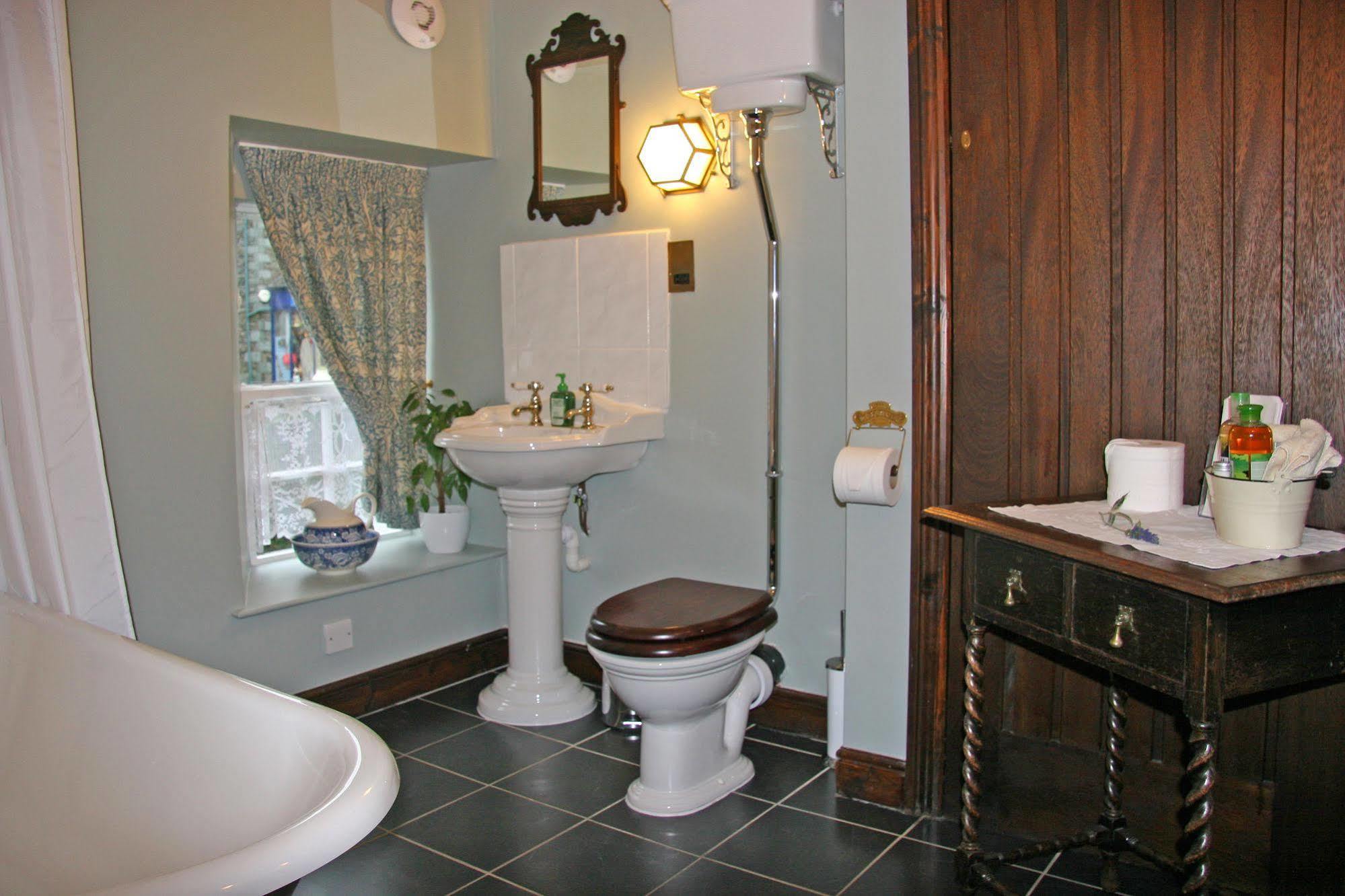 Waterwheel Guesthouse Ambleside Kültér fotó